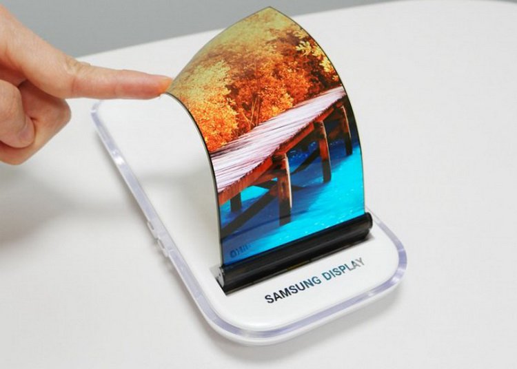 Samsung. прототип гнущегося смартфона